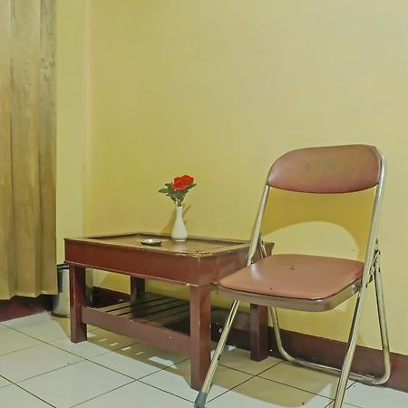 Spot On 92466 Adam Kost Syariahnearwisata Jembatan Barito Hotel Banjarmasin  Exterior photo